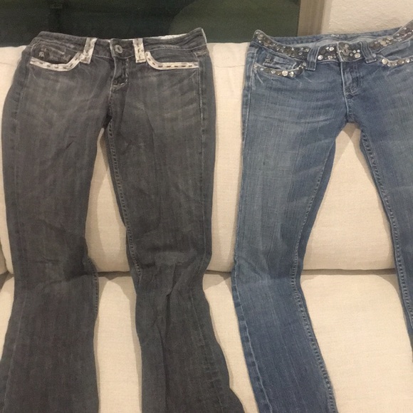 🔥🔥🔥SALE,9 pair miss Me jeans 250$, Or will sell separately. - Picture 3 of 7